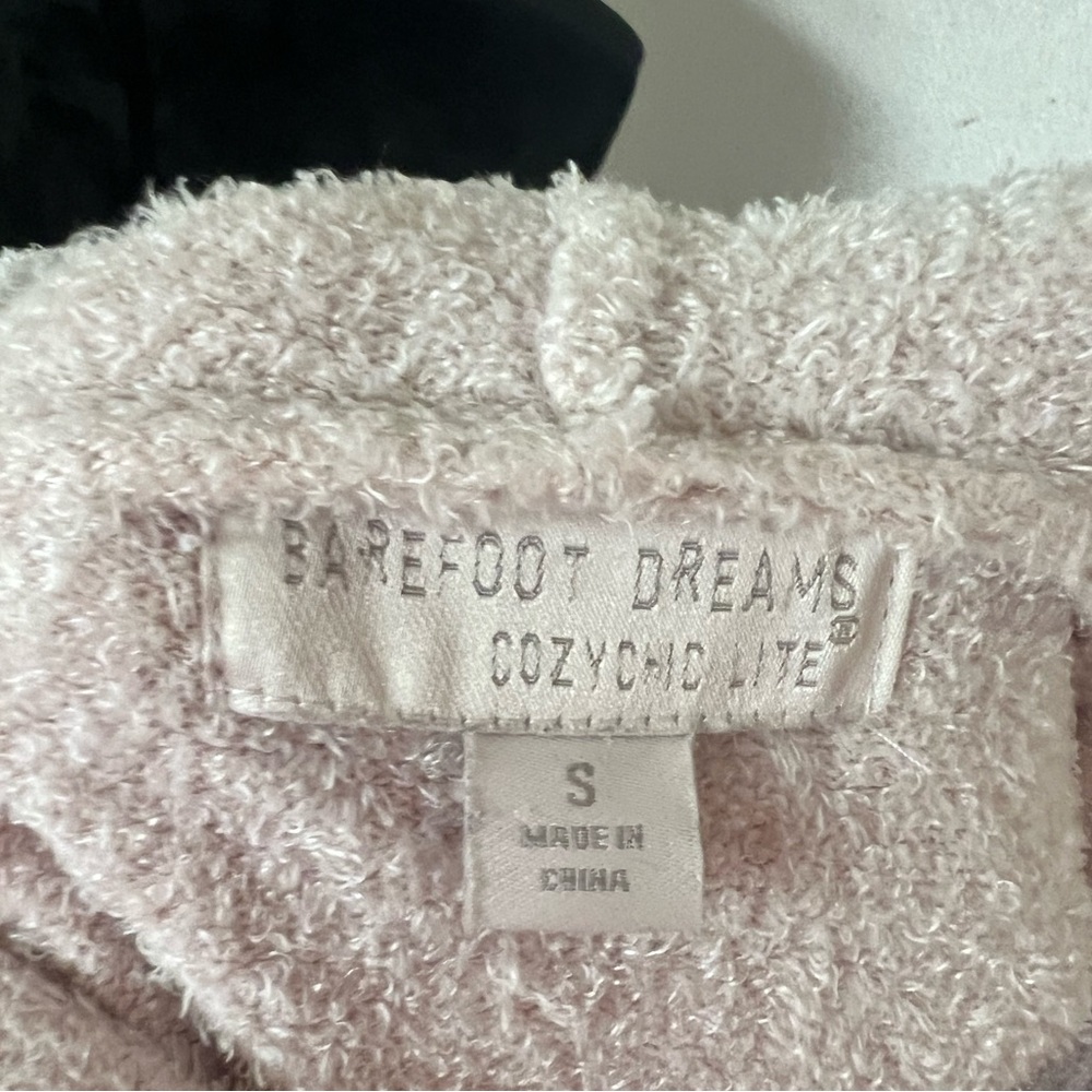 Barefoot dreams sweatshirt - Picture 4 of 7